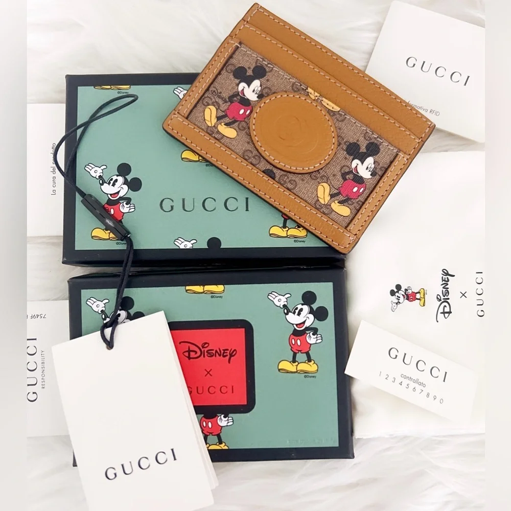 Special Edition Gucci Disney Collaboration! GUCCI Micro GG Card Case SOLD - Picture 1 of 7